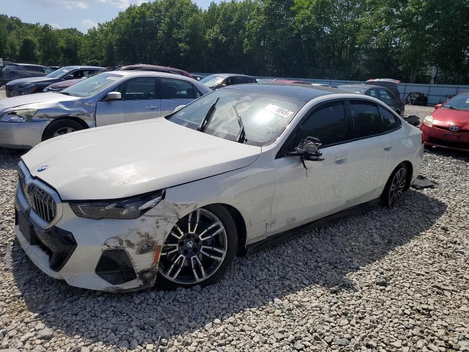 2024 BMW 530 XI - 1
