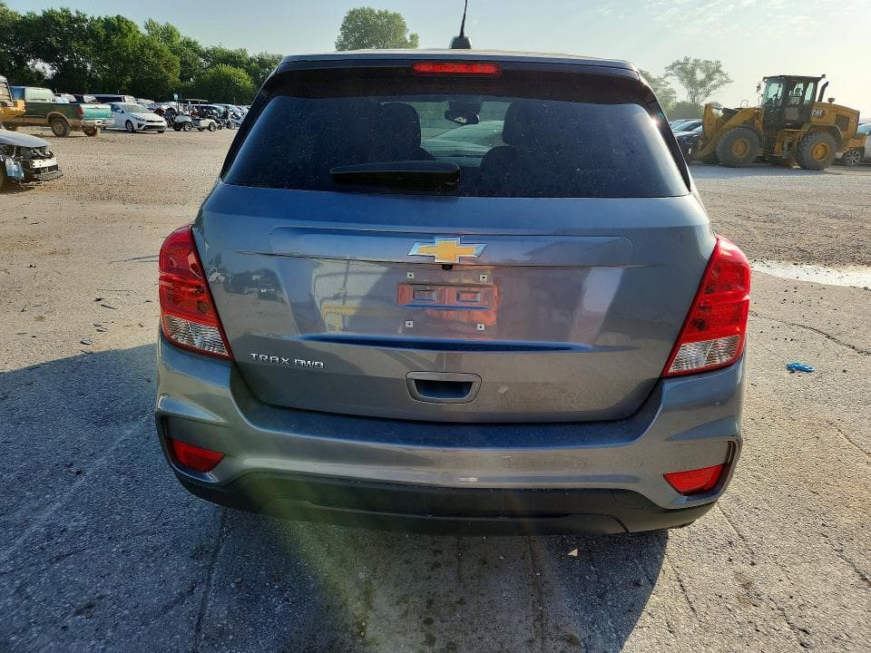 2020 CHEVROLET TRAX LS 6