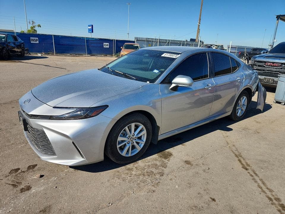 2025 TOYOTA CAMRY LE - 1