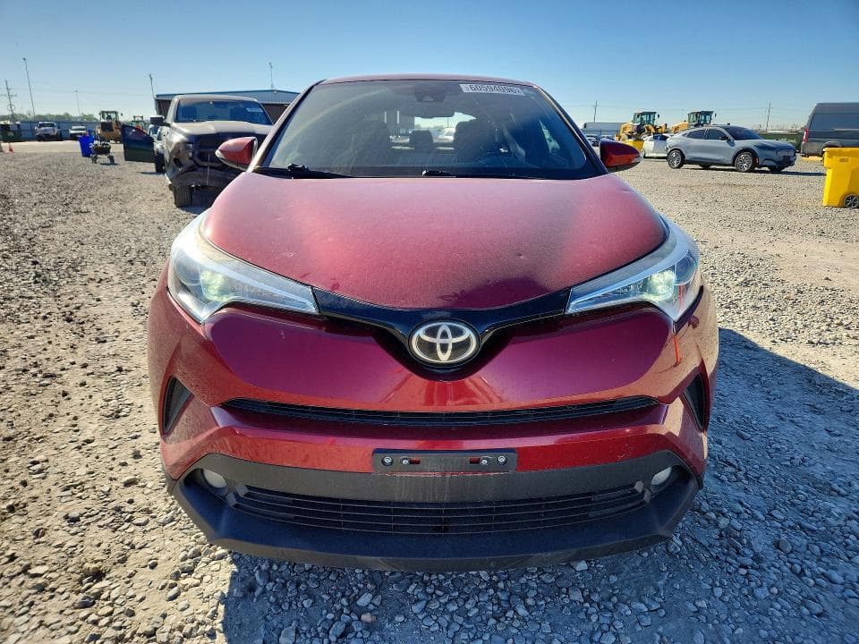 2018 TOYOTA C-HR XLE PREMIUM 5