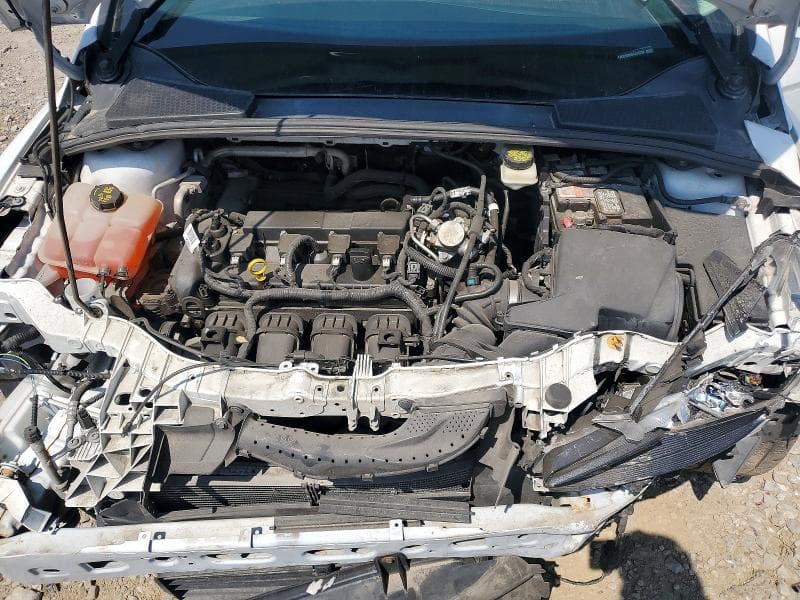 2017 FORD FOCUS SEL 11