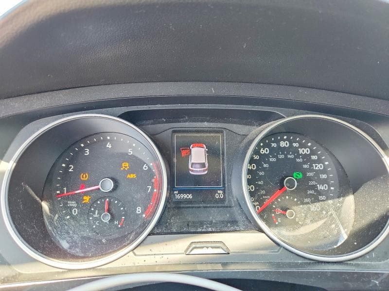 2021 VOLKSWAGEN TIGUAN SE 9