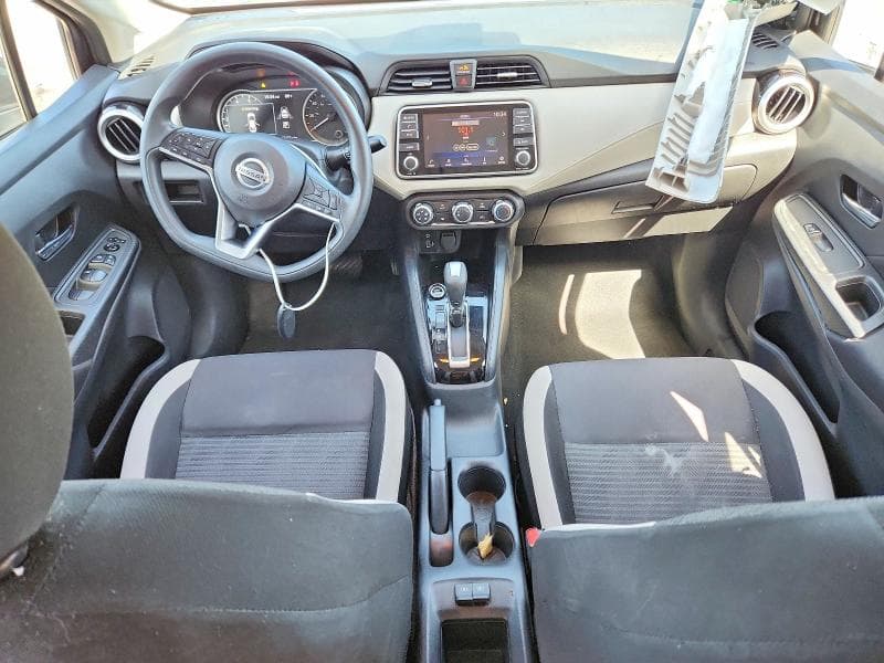 2021 NISSAN VERSA SV 8