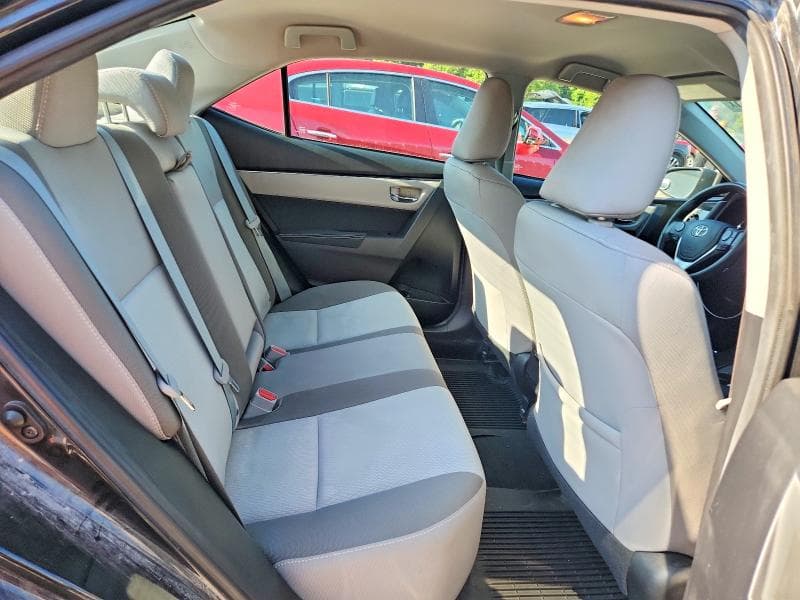 2017 TOYOTA COROLLA LE 10