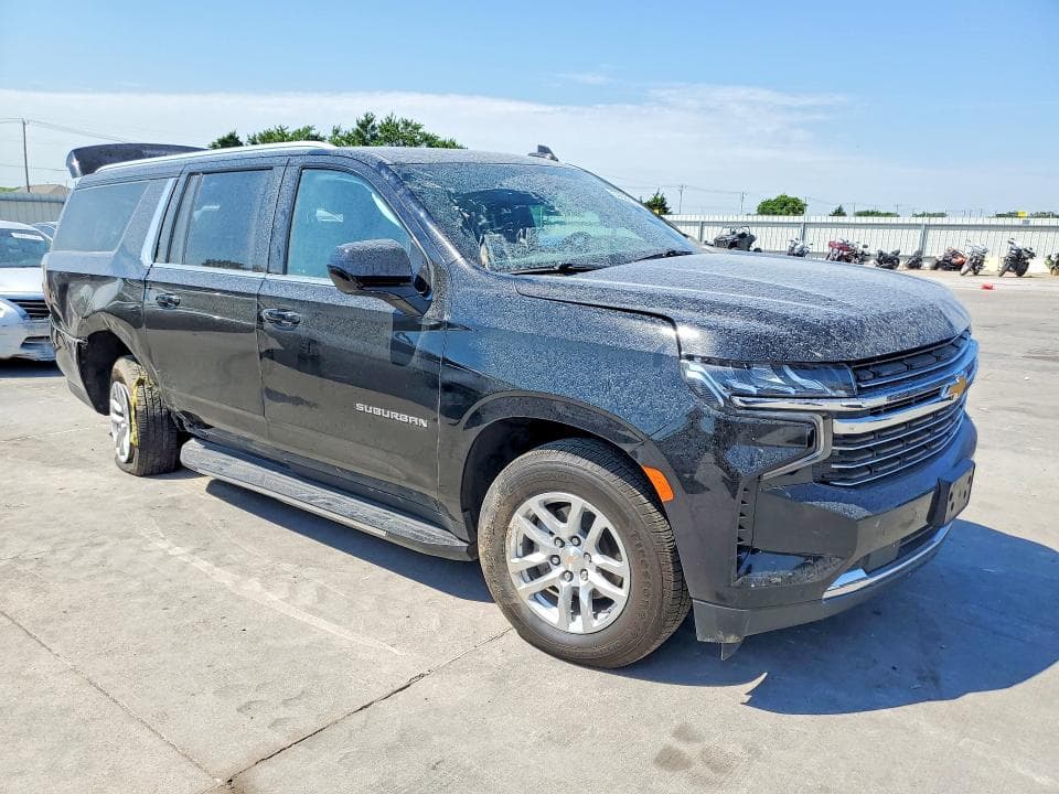 2023 CHEVROLET SUBURBAN C1500 LT 4