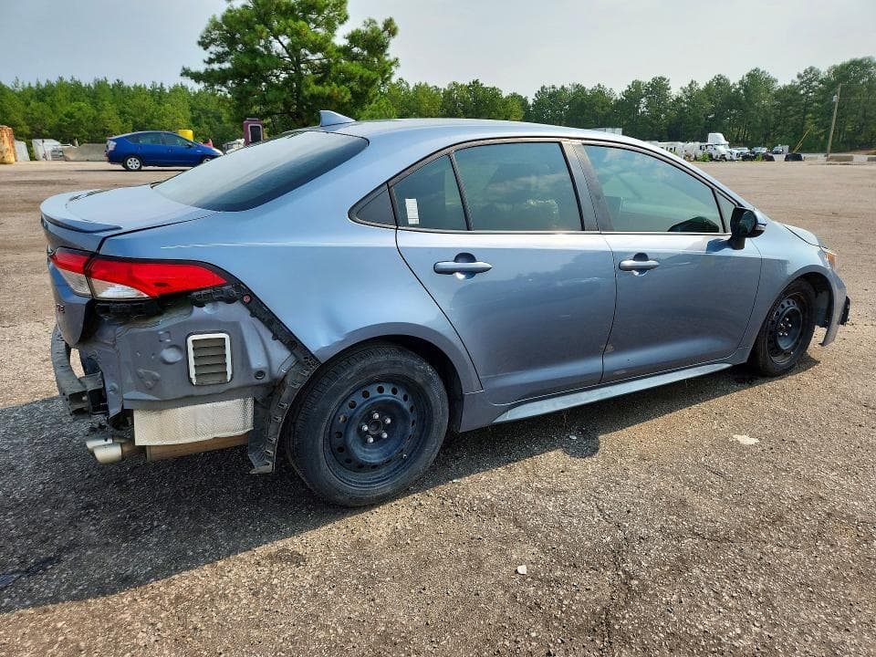 2021 TOYOTA COROLLA SE 3