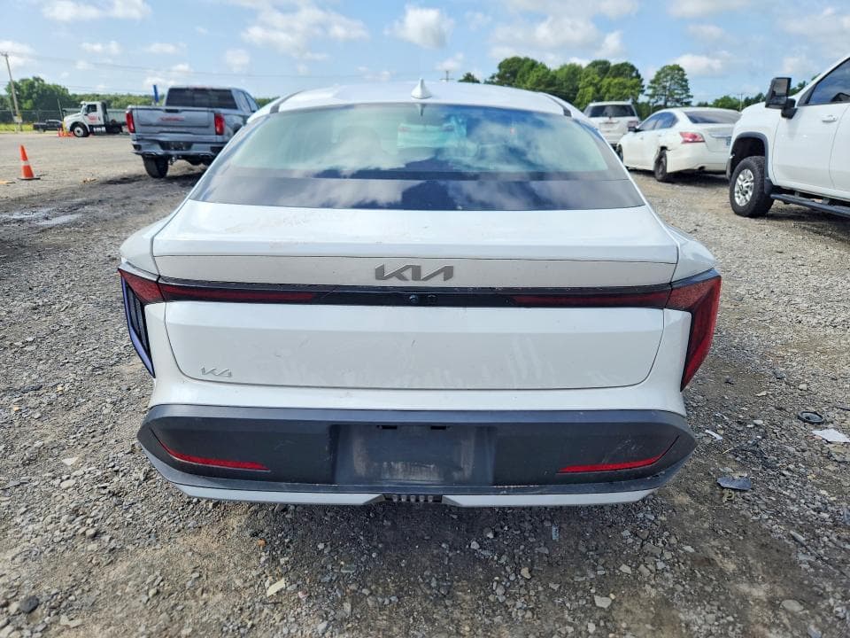 2025 KIA K4 LX 6