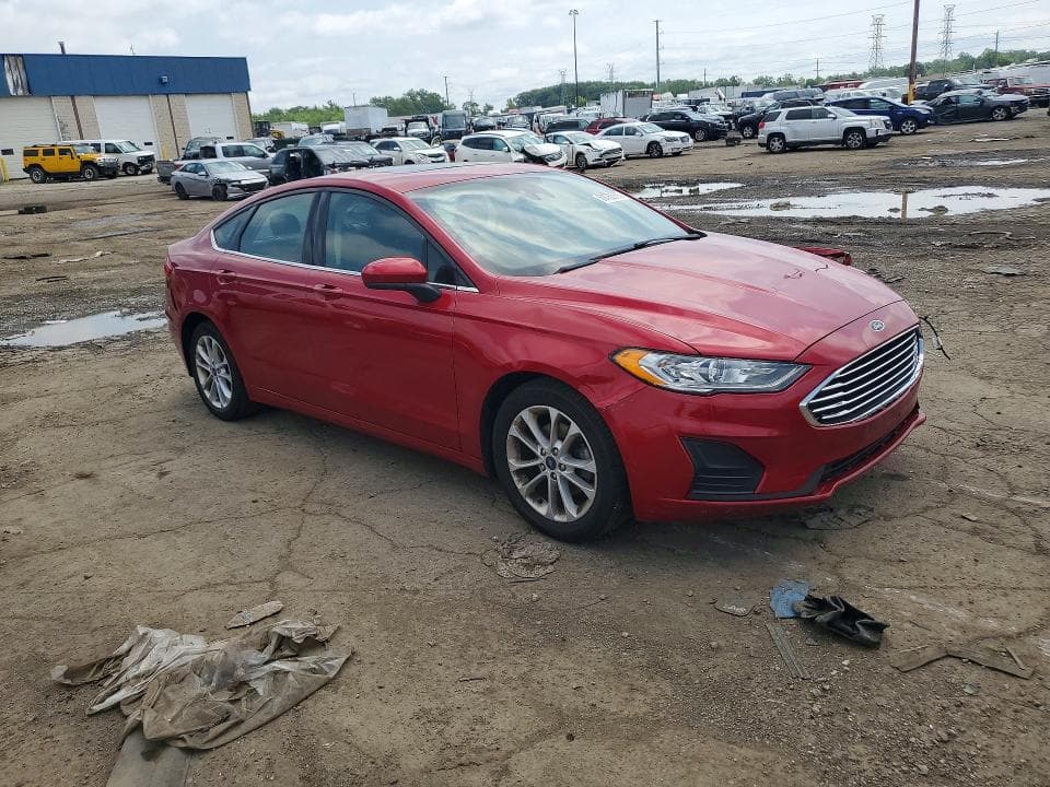 2020 FORD FUSION SE 4
