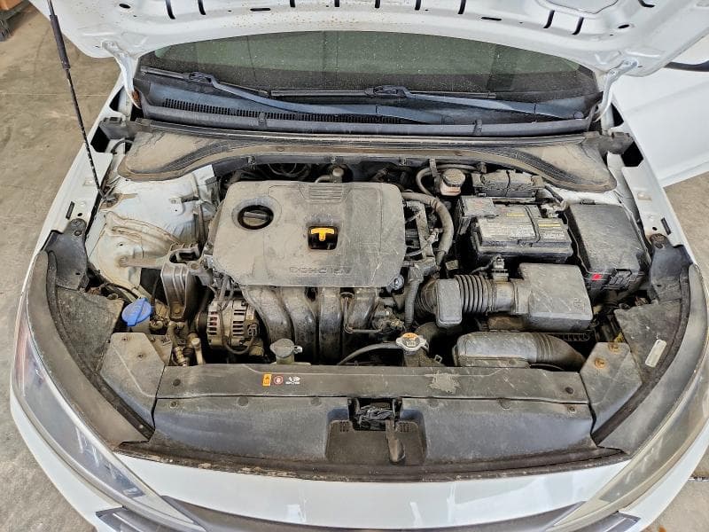 2020 HYUNDAI ELANTRA SE 11
