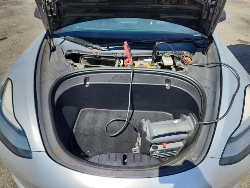 2018 TESLA MODEL 3 11