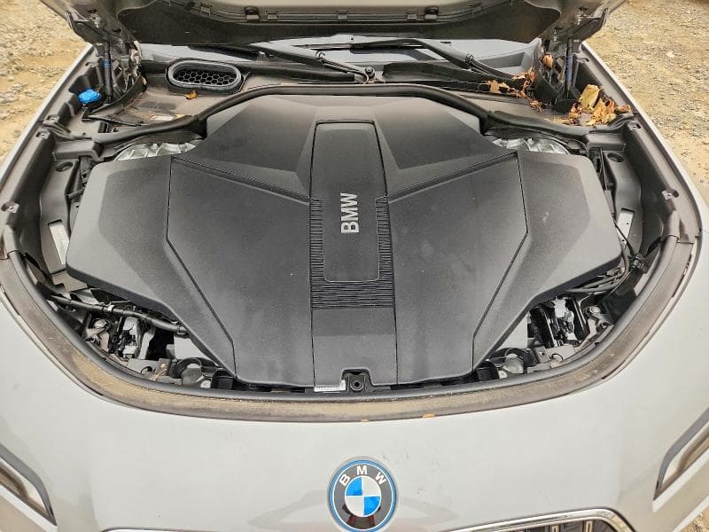 2025 BMW I7 EDRIVE50 11