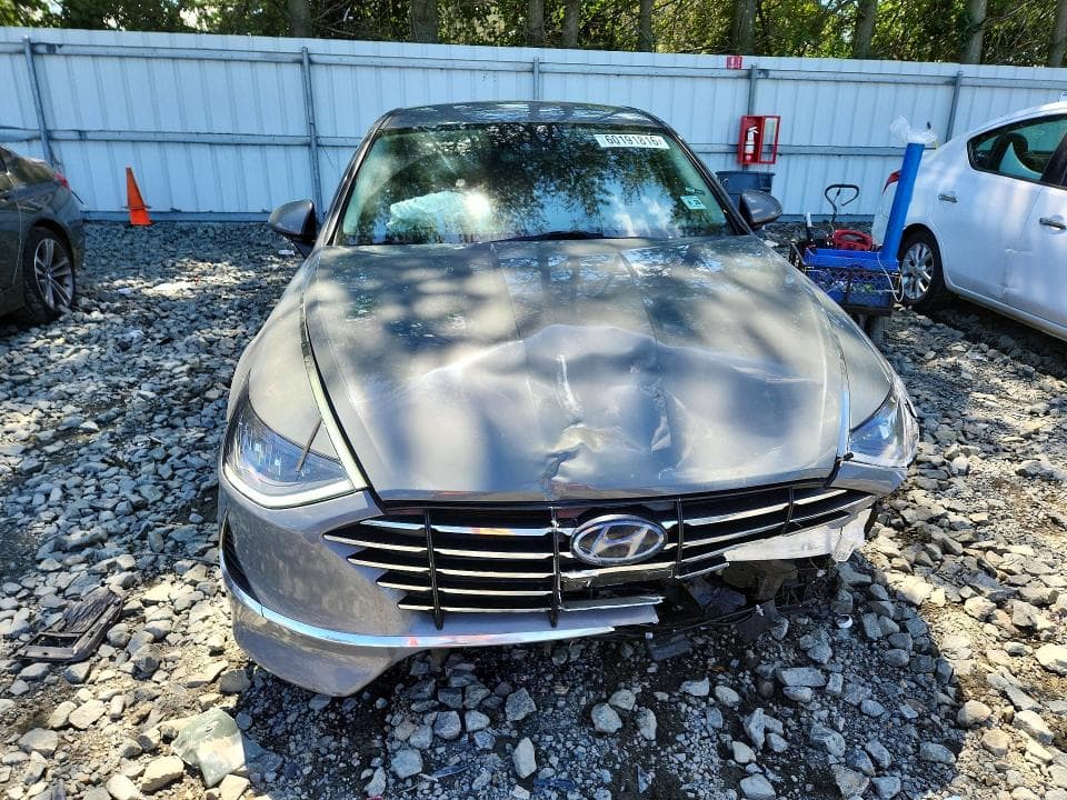 2021 HYUNDAI SONATA SE 5