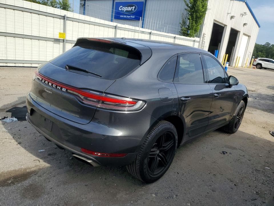 2021 PORSCHE MACAN 3
