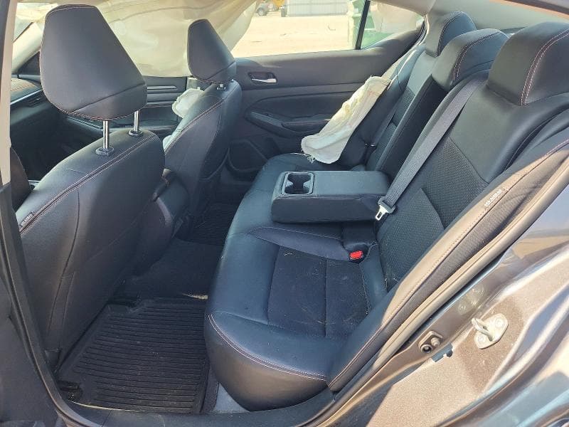 2022 NISSAN ALTIMA SR SR 10