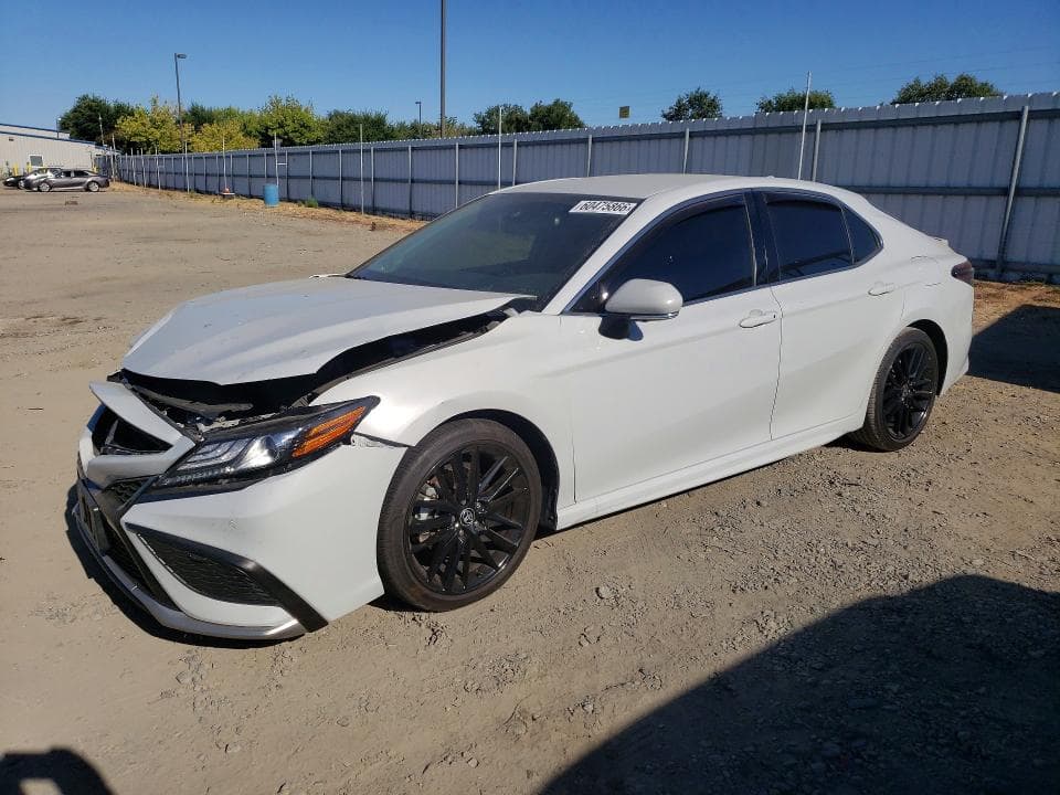 2022 TOYOTA CAMRY XSE - 1