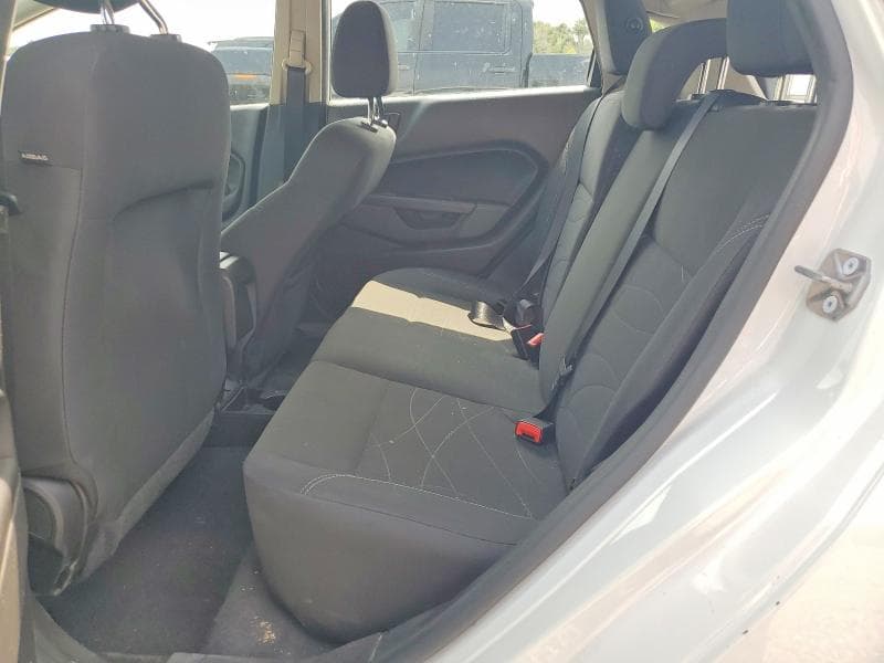 2019 FORD FIESTA SE 11