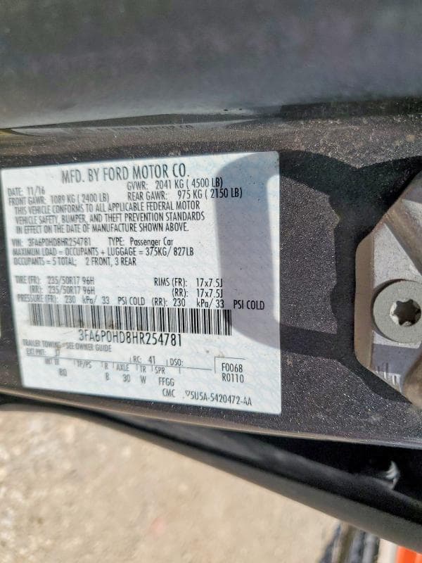 2017 FORD FUSION SE 13