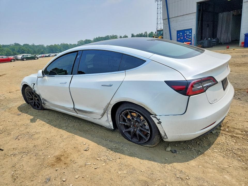 2020 TESLA MODEL 3 2