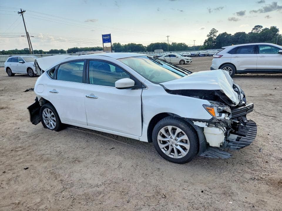 2019 NISSAN SENTRA SV 4