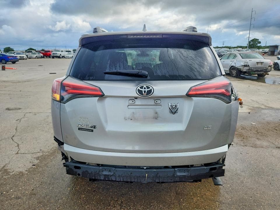 2017 TOYOTA RAV4 LE 6