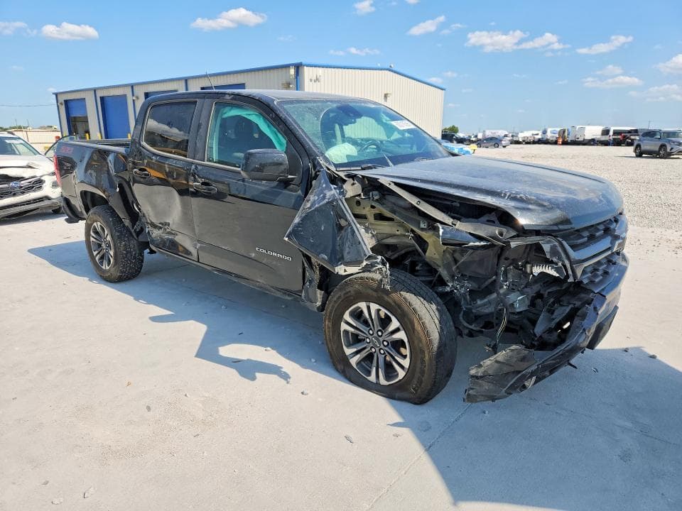 2021 CHEVROLET COLORADO Z71 4