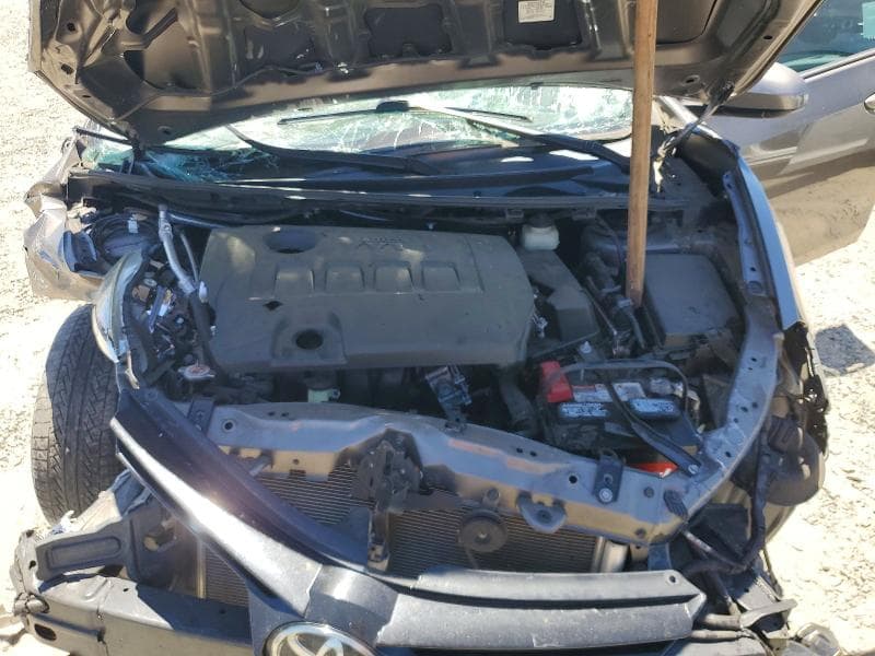 2017 TOYOTA COROLLA LE 11