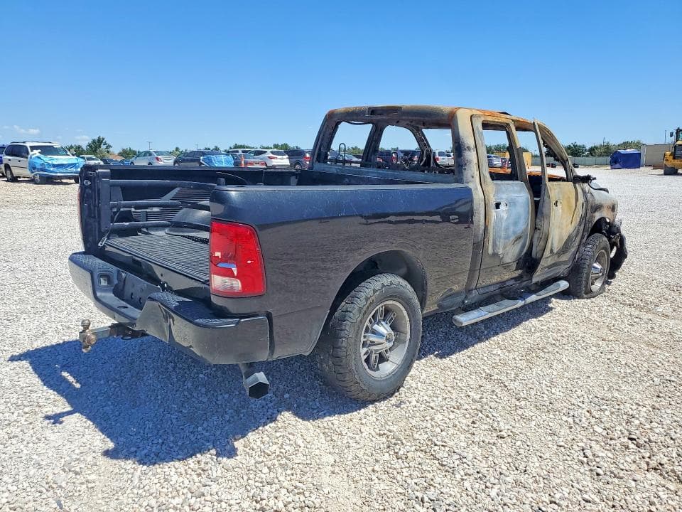 2018 RAM 1500 ST 3