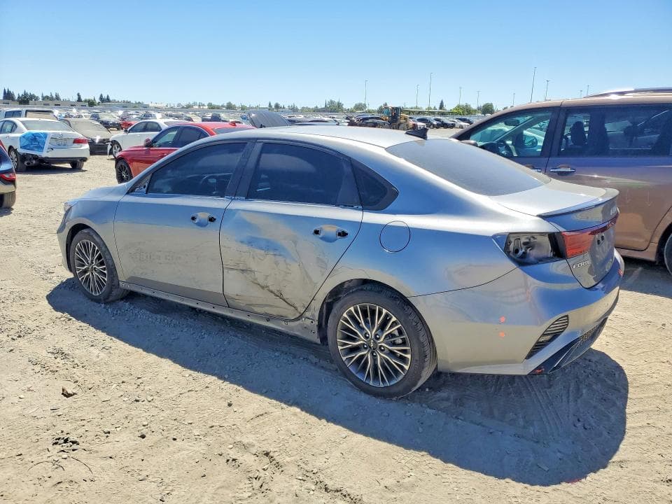 2024 KIA FORTE GT LINE 2