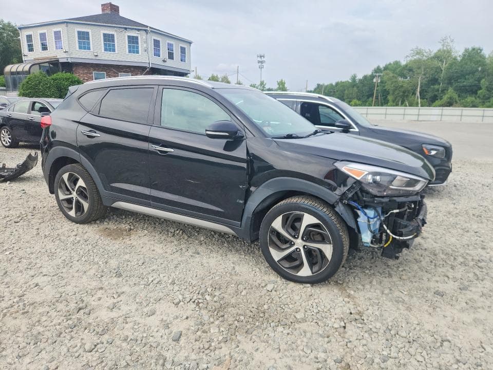 2017 HYUNDAI TUCSON LIMITED 4