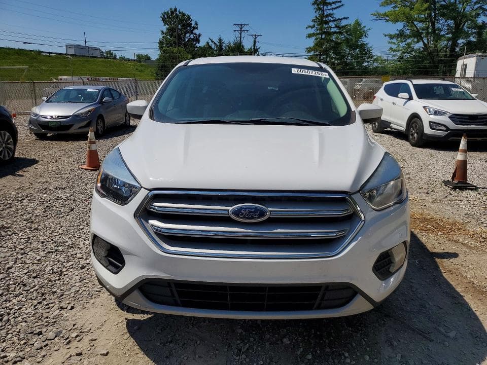 2019 FORD ESCAPE SE 5