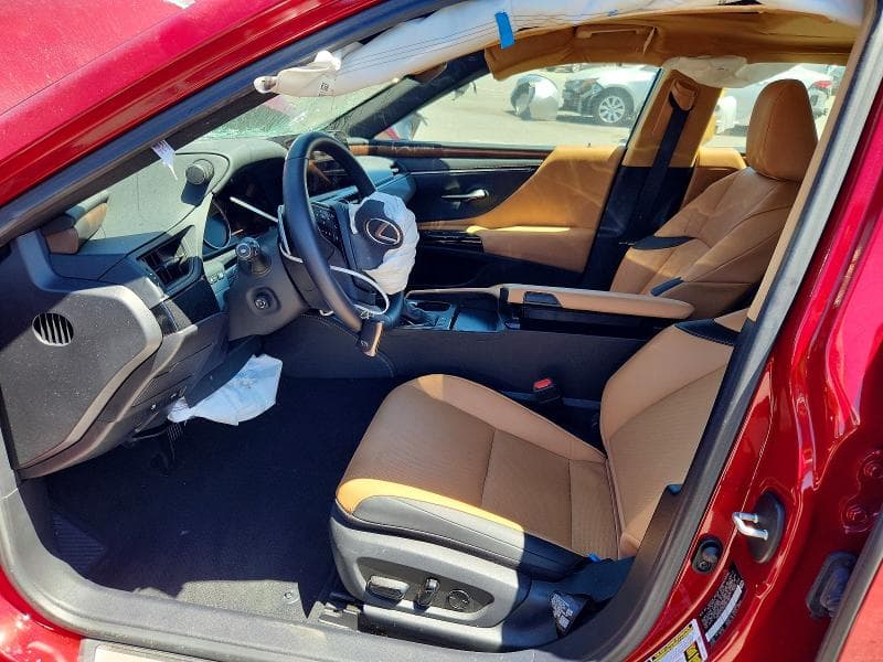 2025 LEXUS ES 300H BASE 7
