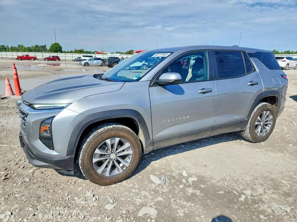 2025 CHEVROLET EQUINOX LT - 1