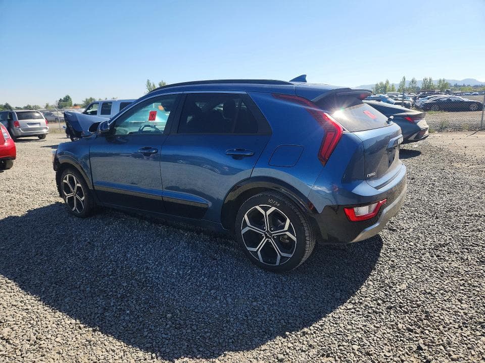 2023 KIA NIRO EX 2