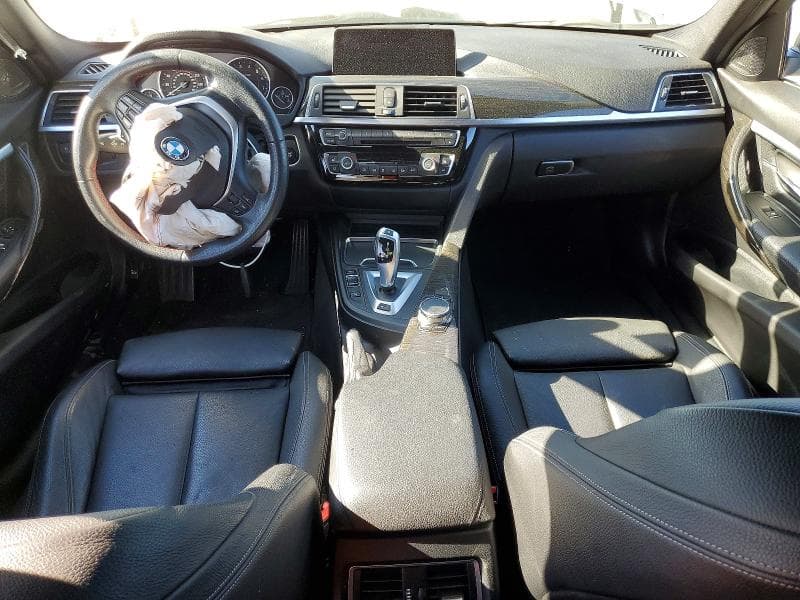 2017 BMW 330E 8