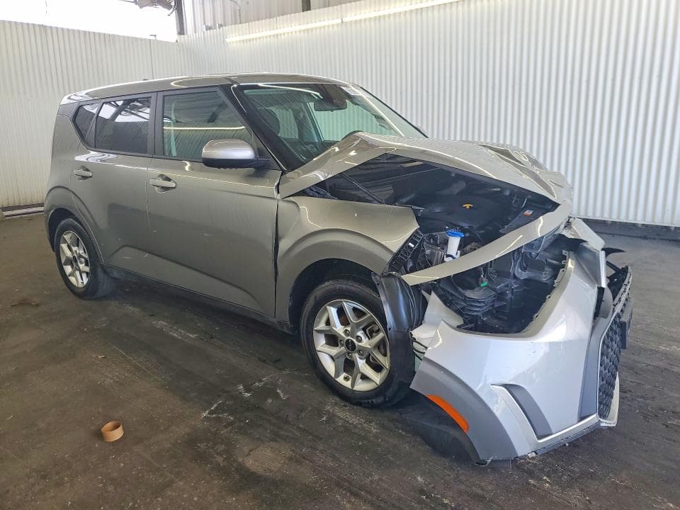 2025 KIA SOUL LX 4