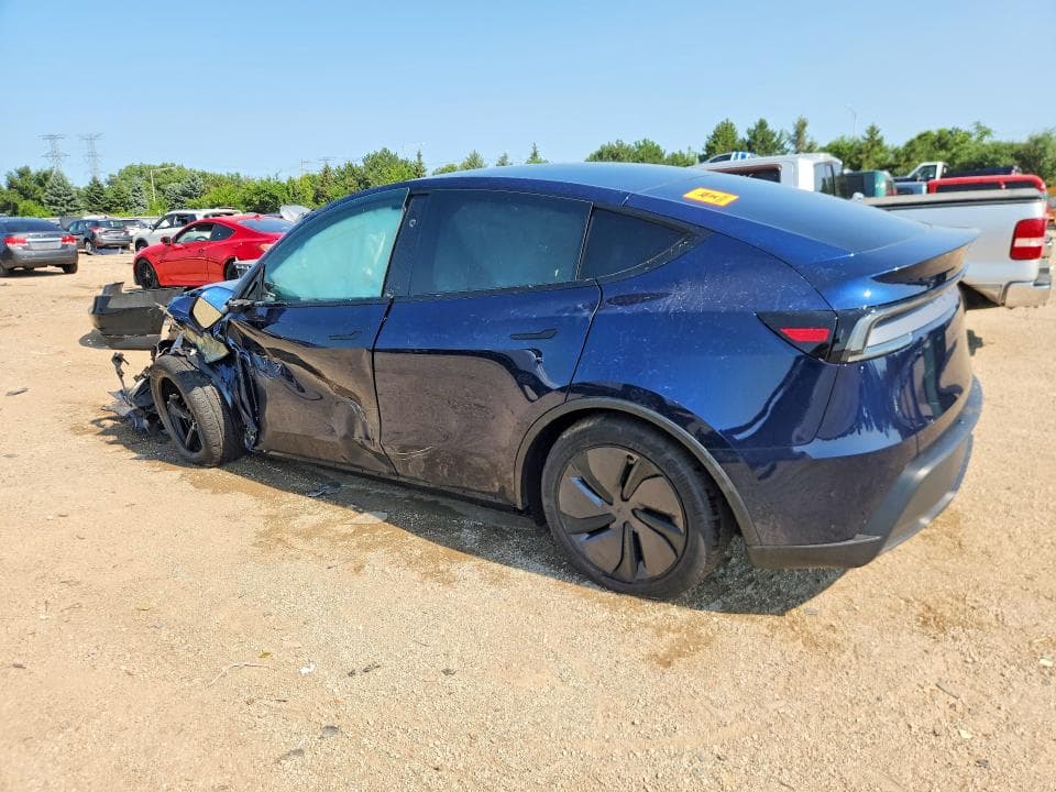 2026 TESLA MODEL Y 2