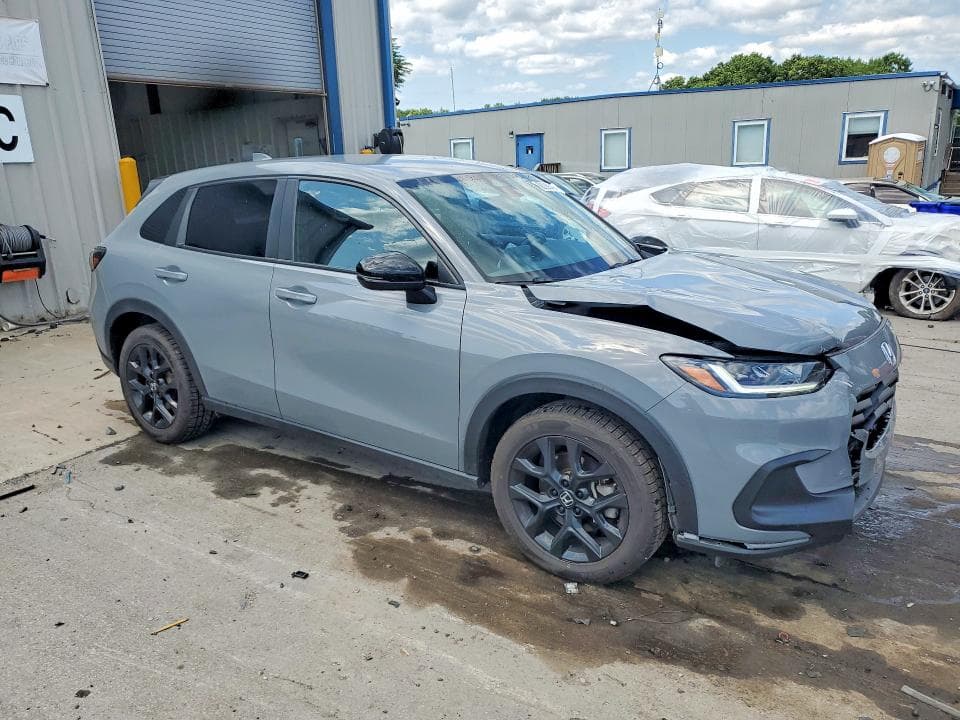2025 HONDA HR-V SPORT 4