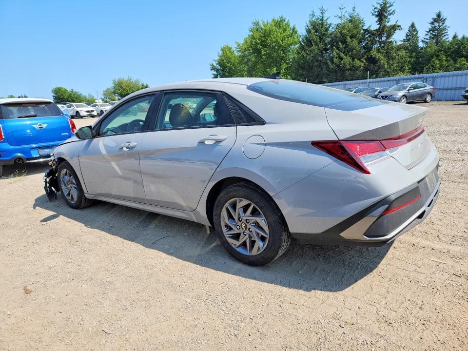 2025 HYUNDAI ELANTRA SEL SPORT 2