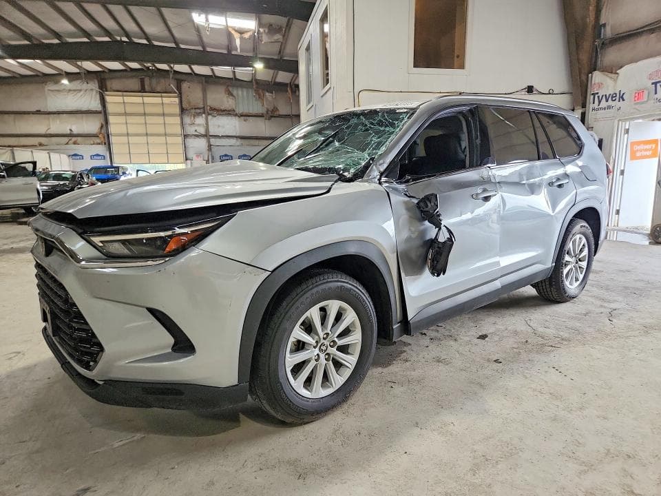 2024 TOYOTA GRAND HIGHLANDER XLE - 1