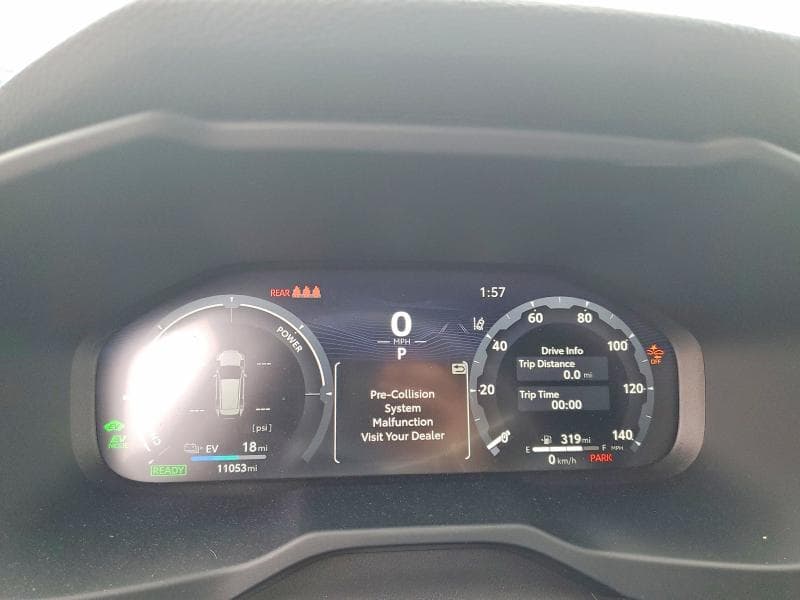 2025 TOYOTA RAV4 XSE 9