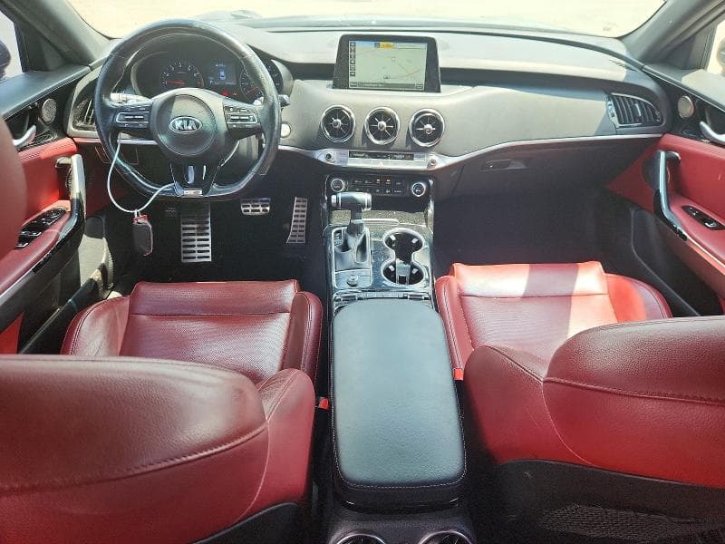 2020 KIA STINGER GT-LINE 8