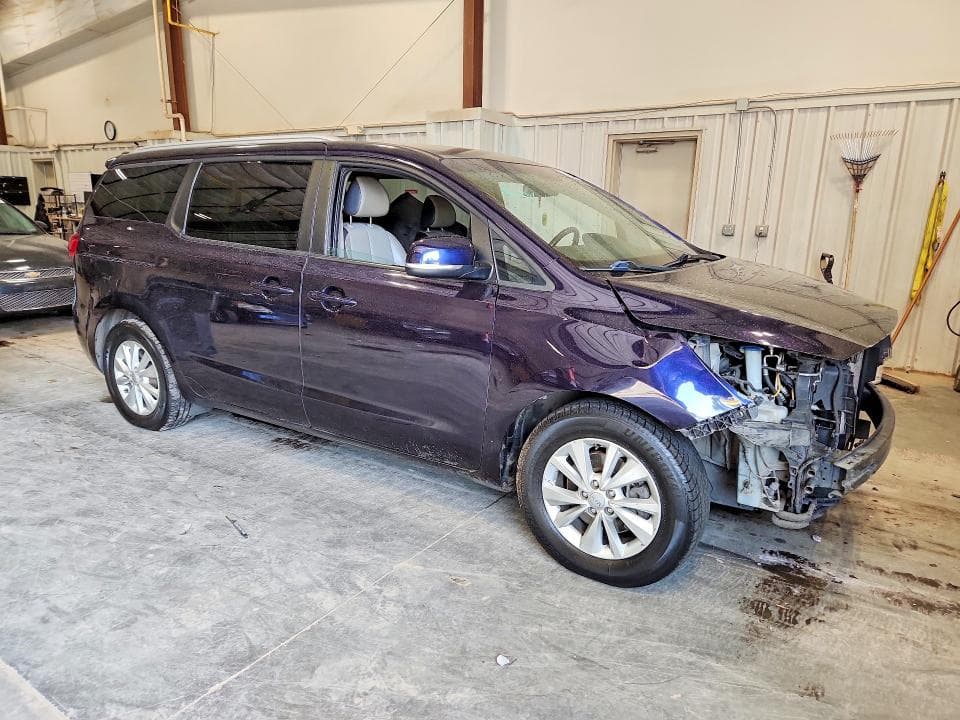 2018 KIA SEDONA LX 4