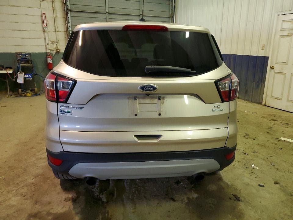 2017 FORD ESCAPE SE 6