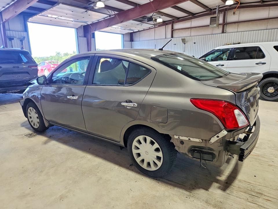2017 NISSAN VERSA 1.6 SV 2