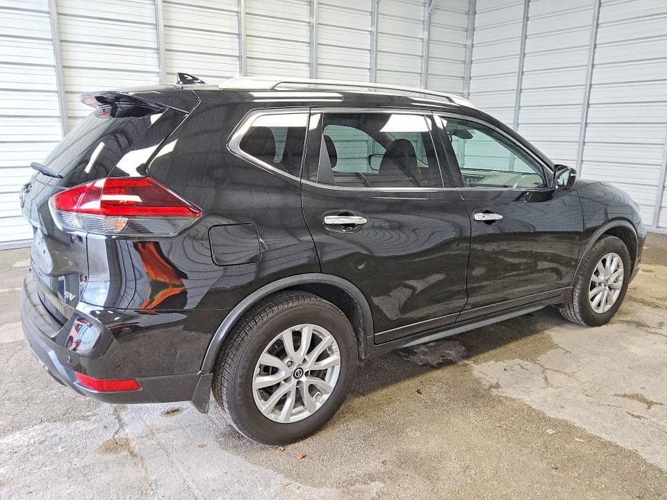 2020 NISSAN ROGUE SV 3