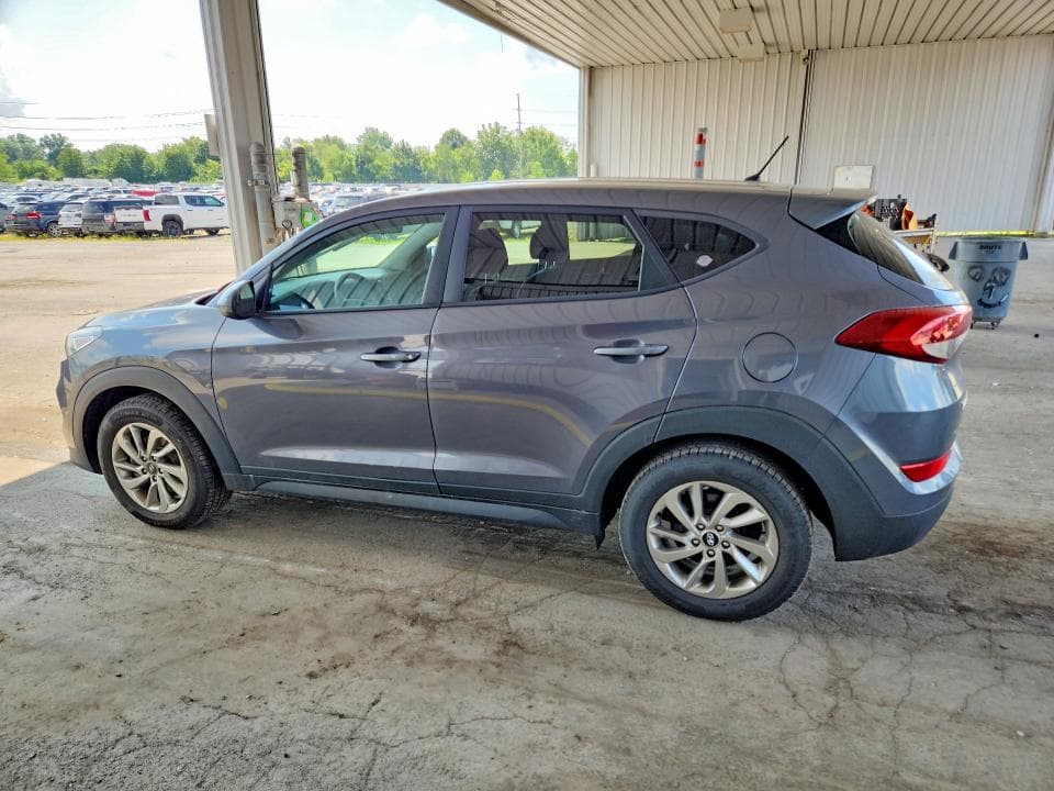 2018 HYUNDAI TUCSON SE 2