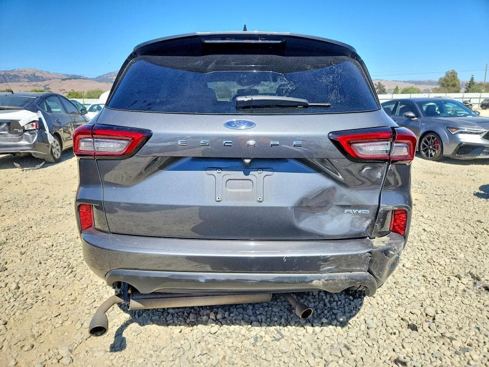 2023 FORD ESCAPE ST LINE 6