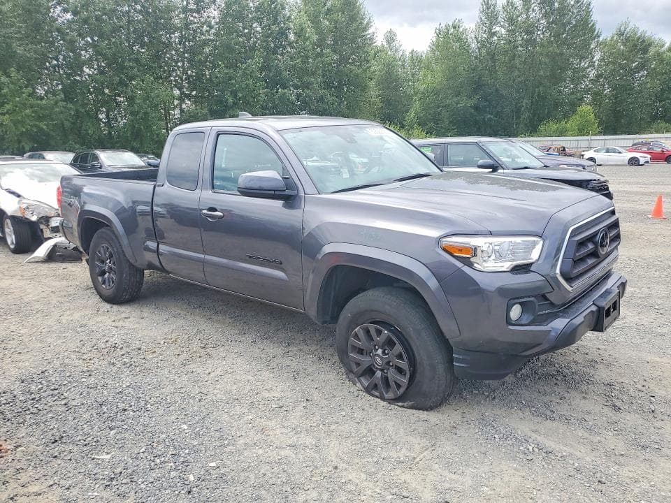 2022 TOYOTA TACOMA SR5 V6 4