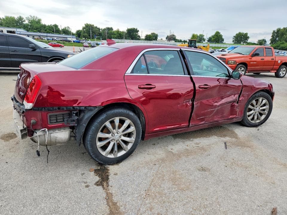 2018 CHRYSLER 300 TOURING 3