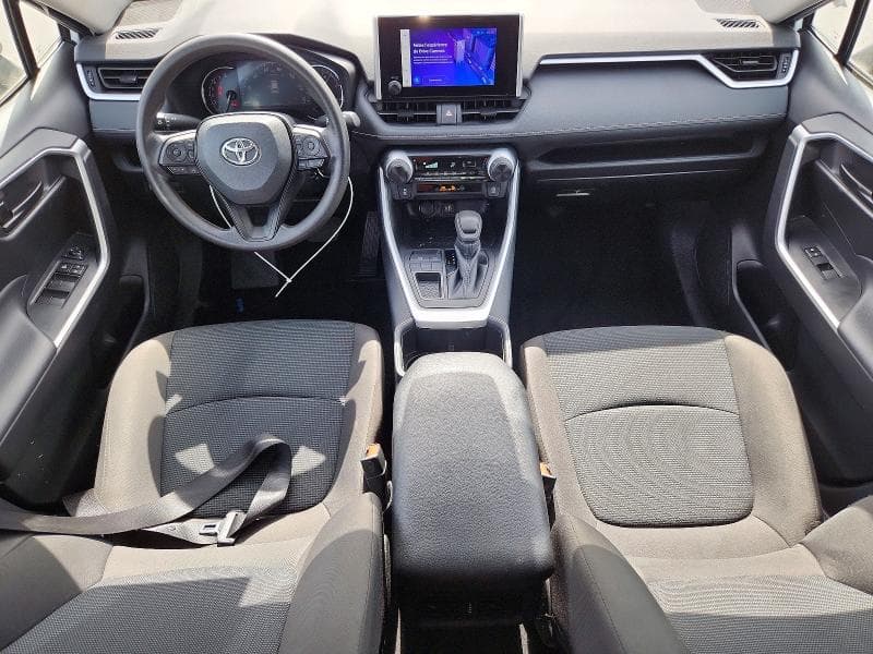 2024 TOYOTA RAV4 LE 8